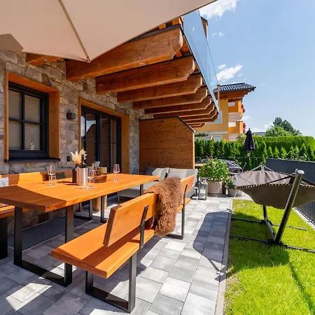 Tauernlodge Wagrain Bergblick 42C Chalet *