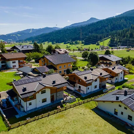 Tauernlodge Wagrain Bergblick 42C Chalet Wagrain
